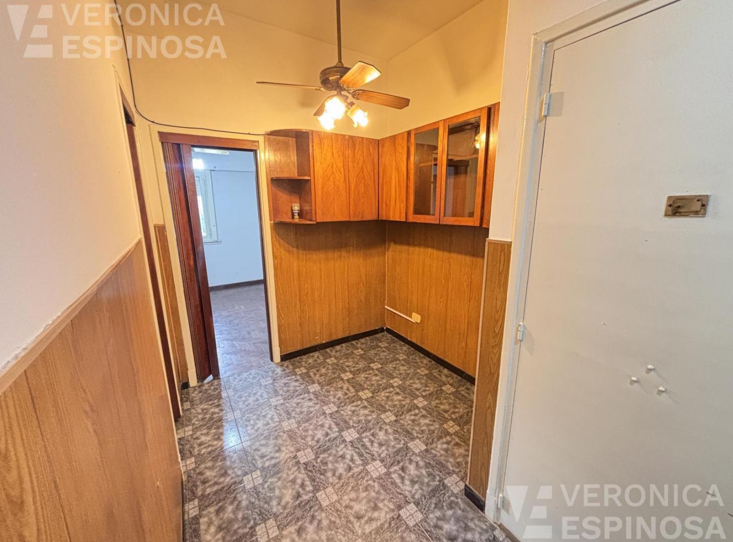 Foto de Departamento DOS AMBIENTES - Moron Norte PLANTA BAJA, imagen 2
