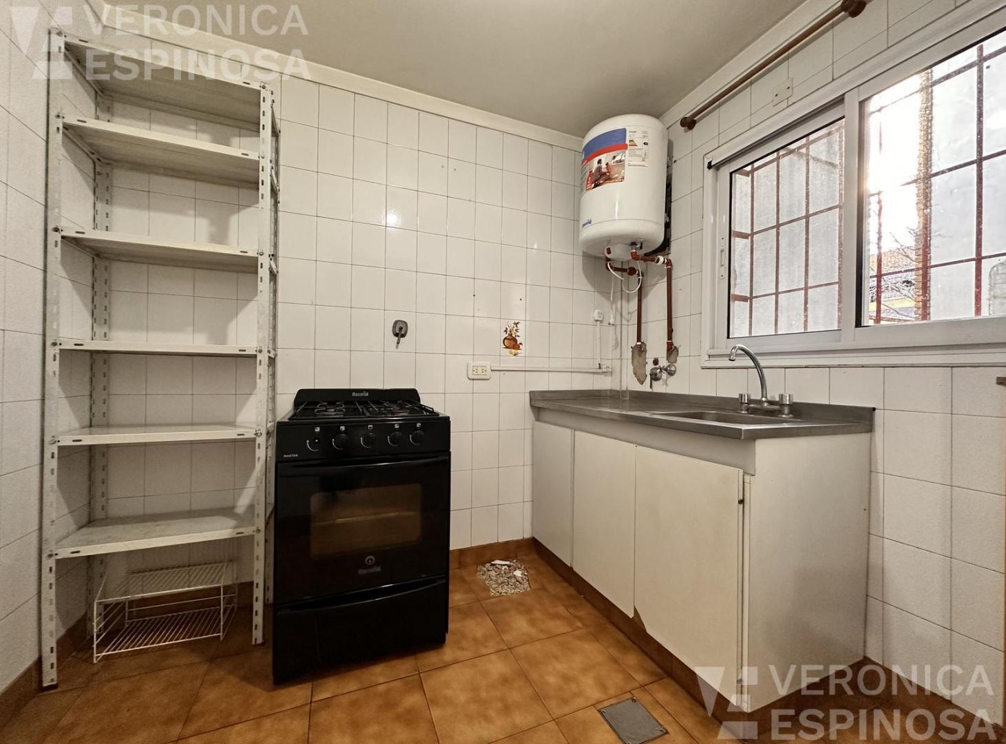 Foto de Departamento dos ambientes en venta, Moron, imagen 3