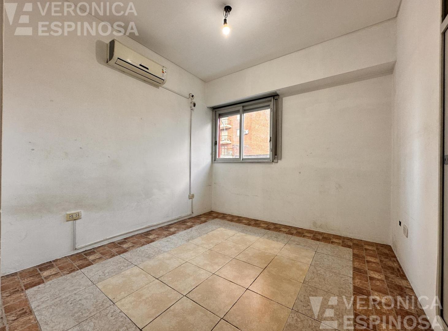 Foto de Departamento dos ambientes en venta, Moron, imagen 5