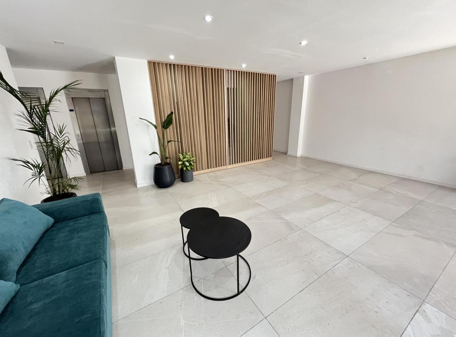 Foto de Departamento de tres ambientes en venta, Morón., imagen 1