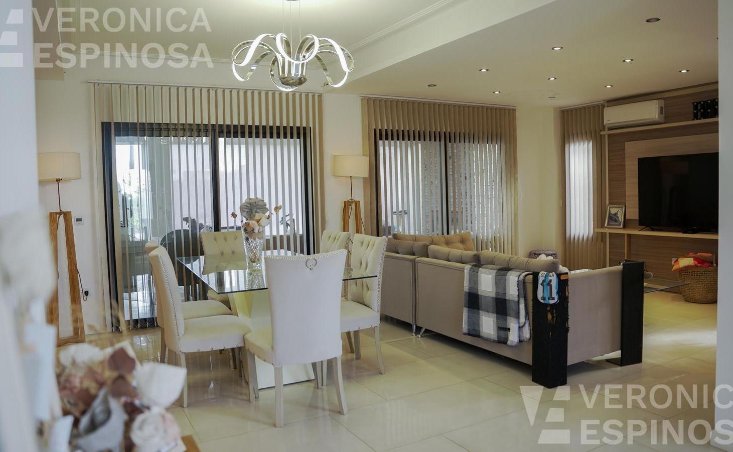 Foto de Casa en Lagos de Canning piscina permuta en venta, imagen 1