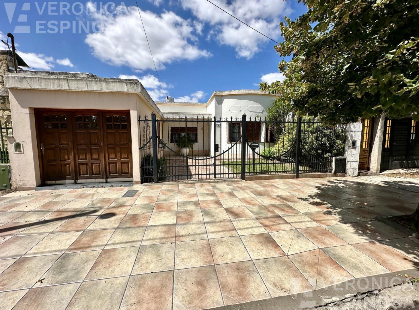 Foto de Casa venta en Haedo Sur 5 ambientes, imagen 2