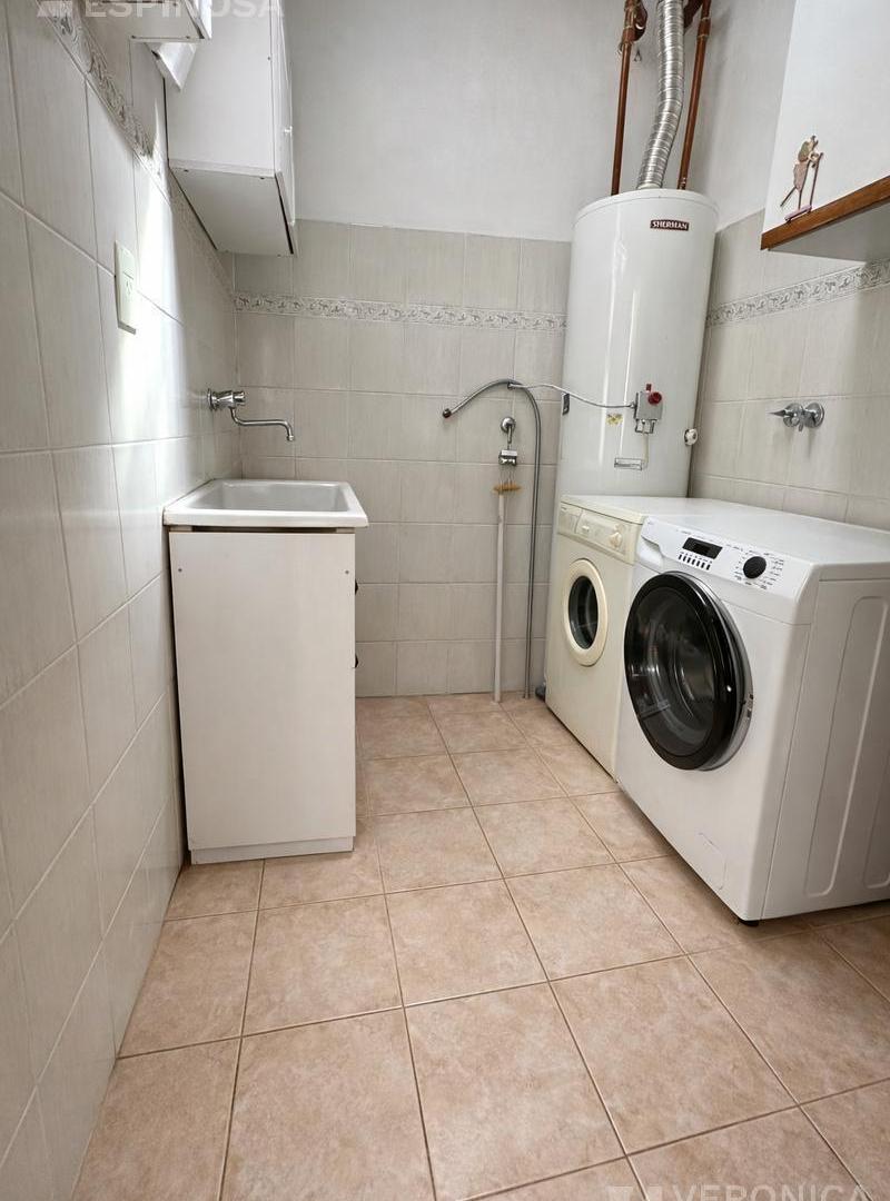 Foto de Casa venta en Haedo Sur 5 ambientes, imagen 4