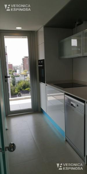 Foto de Departamento cuatro ambientes en Castelar. Edificio de categoría, imagen 3