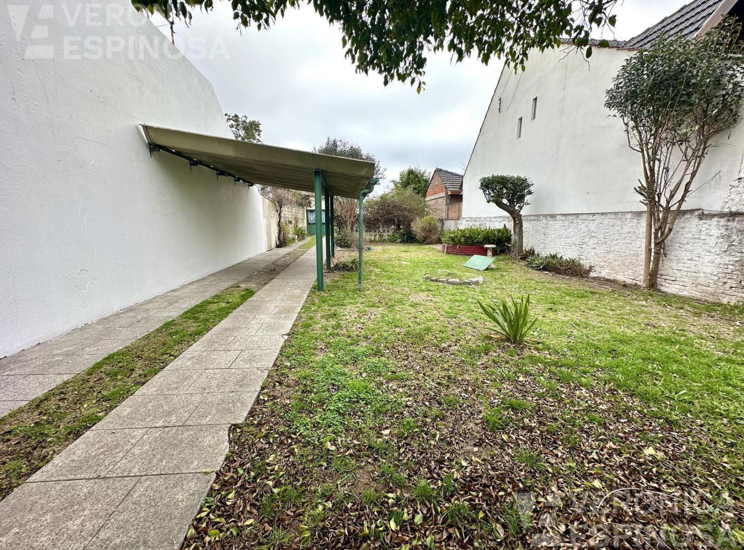 Foto de Terreno venta en Moron Sur, imagen 2