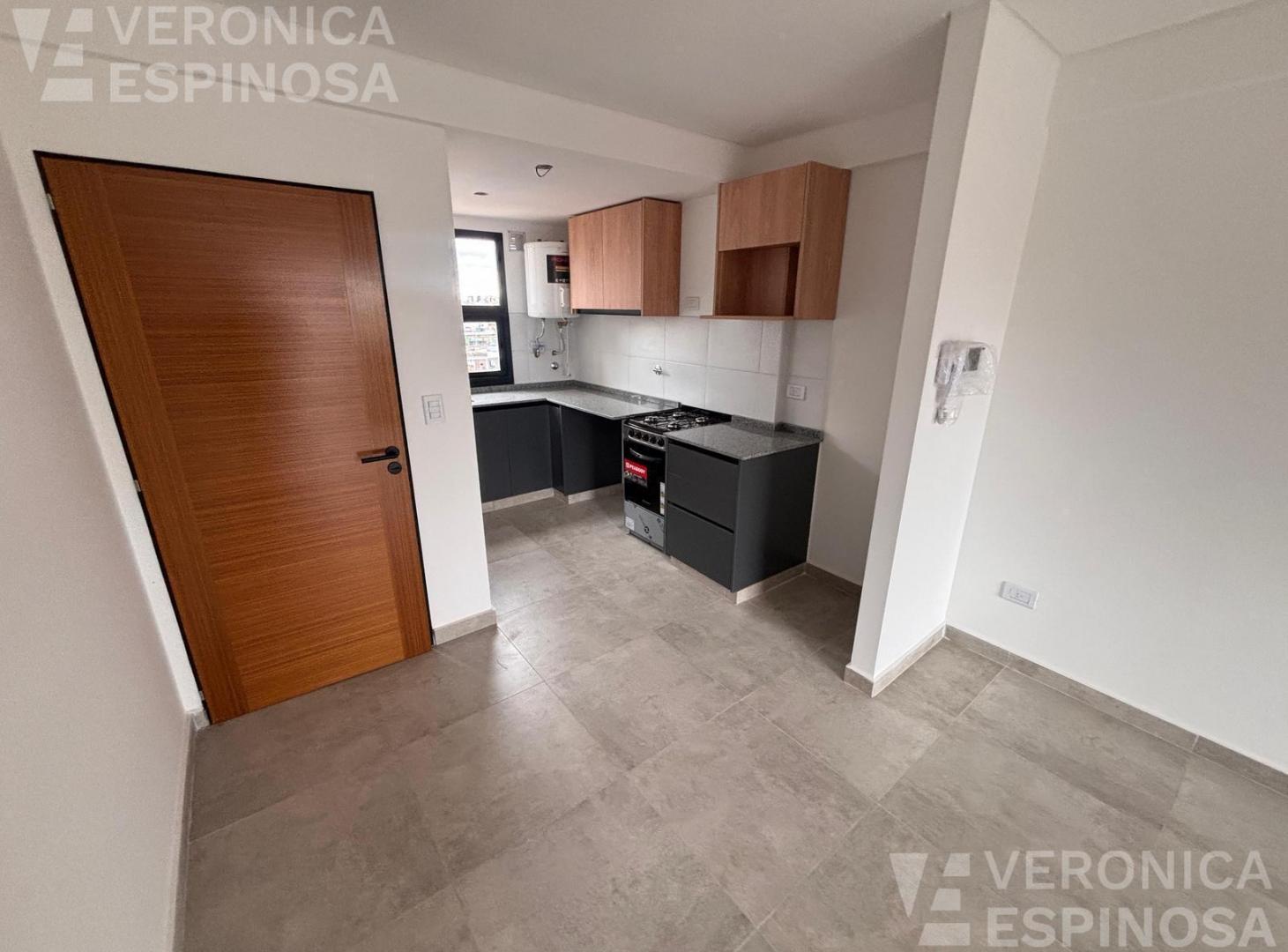 Foto de Departamento en alquiler de dos ambientes - Moron Norte, imagen 3