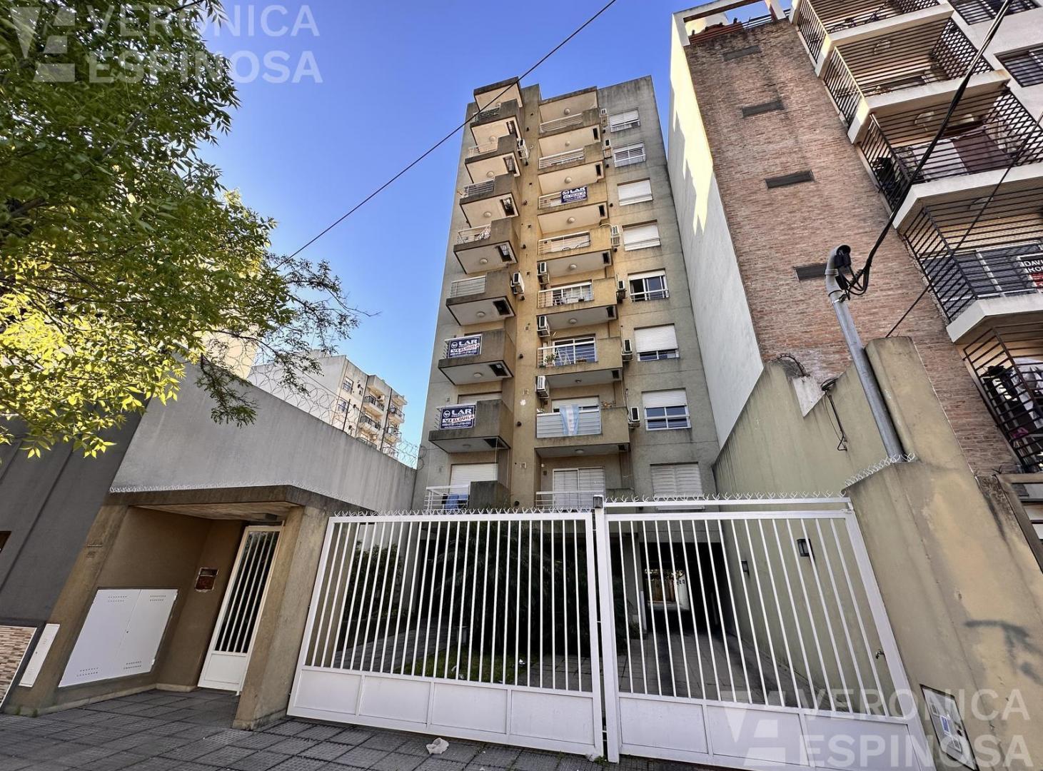 Foto de Departamento de un ambiente en alquiler, Moron, imagen 2