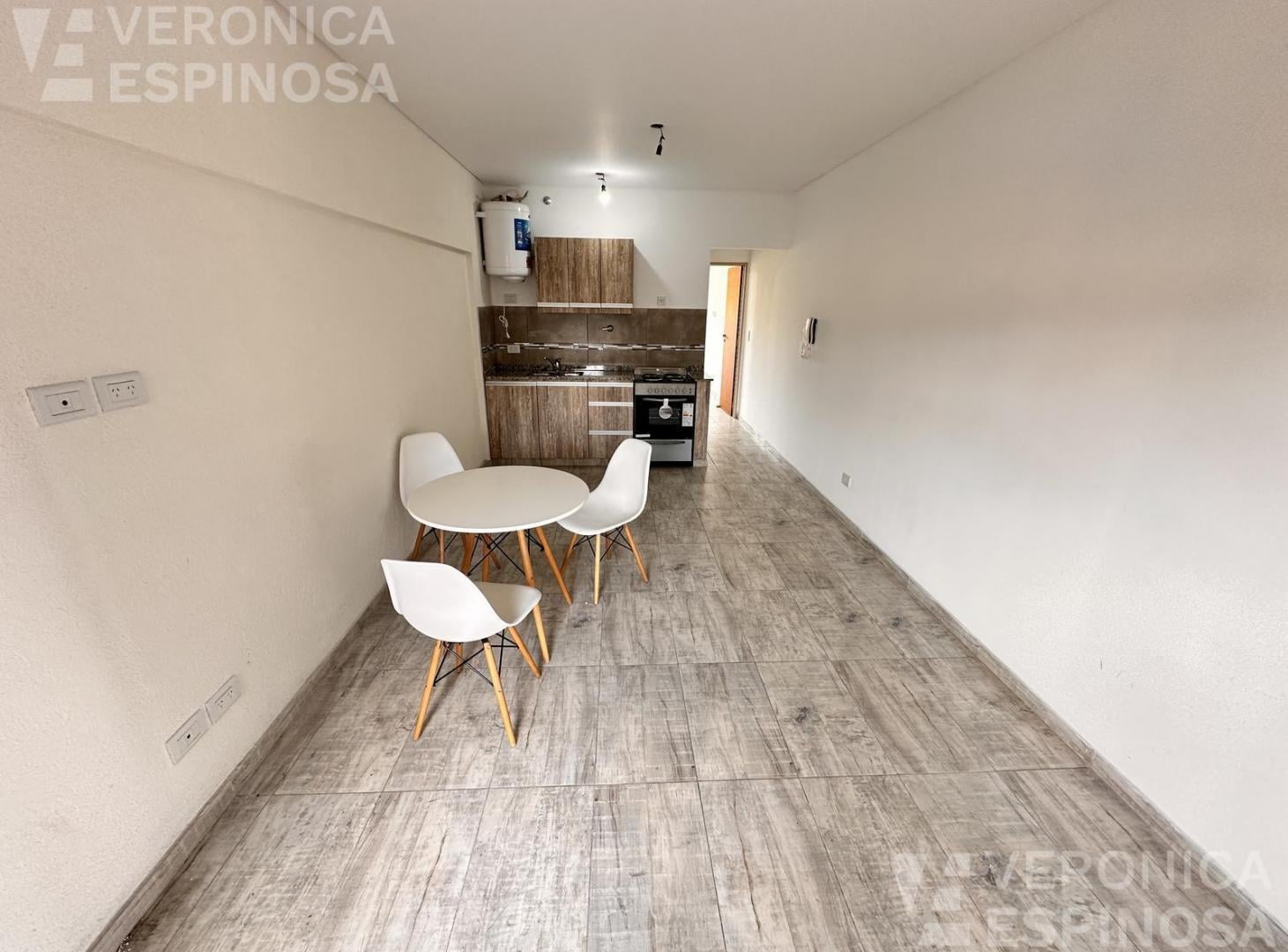 Foto de Departamento de dos ambientes con cochera y baulera en alquiler, Morón., imagen 5