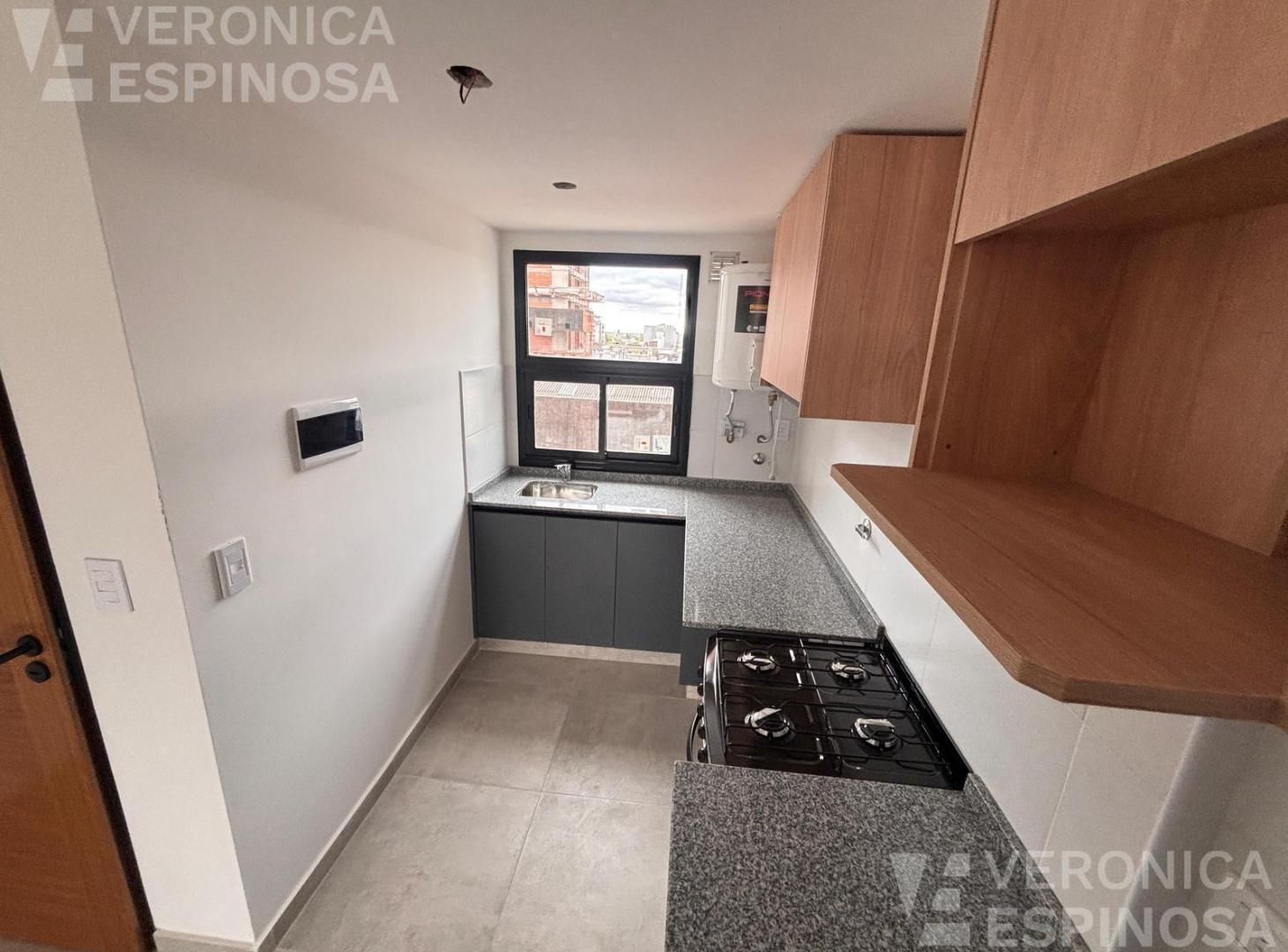 Foto de Departamento alquiler dos ambientes - Moron Norte, imagen 1