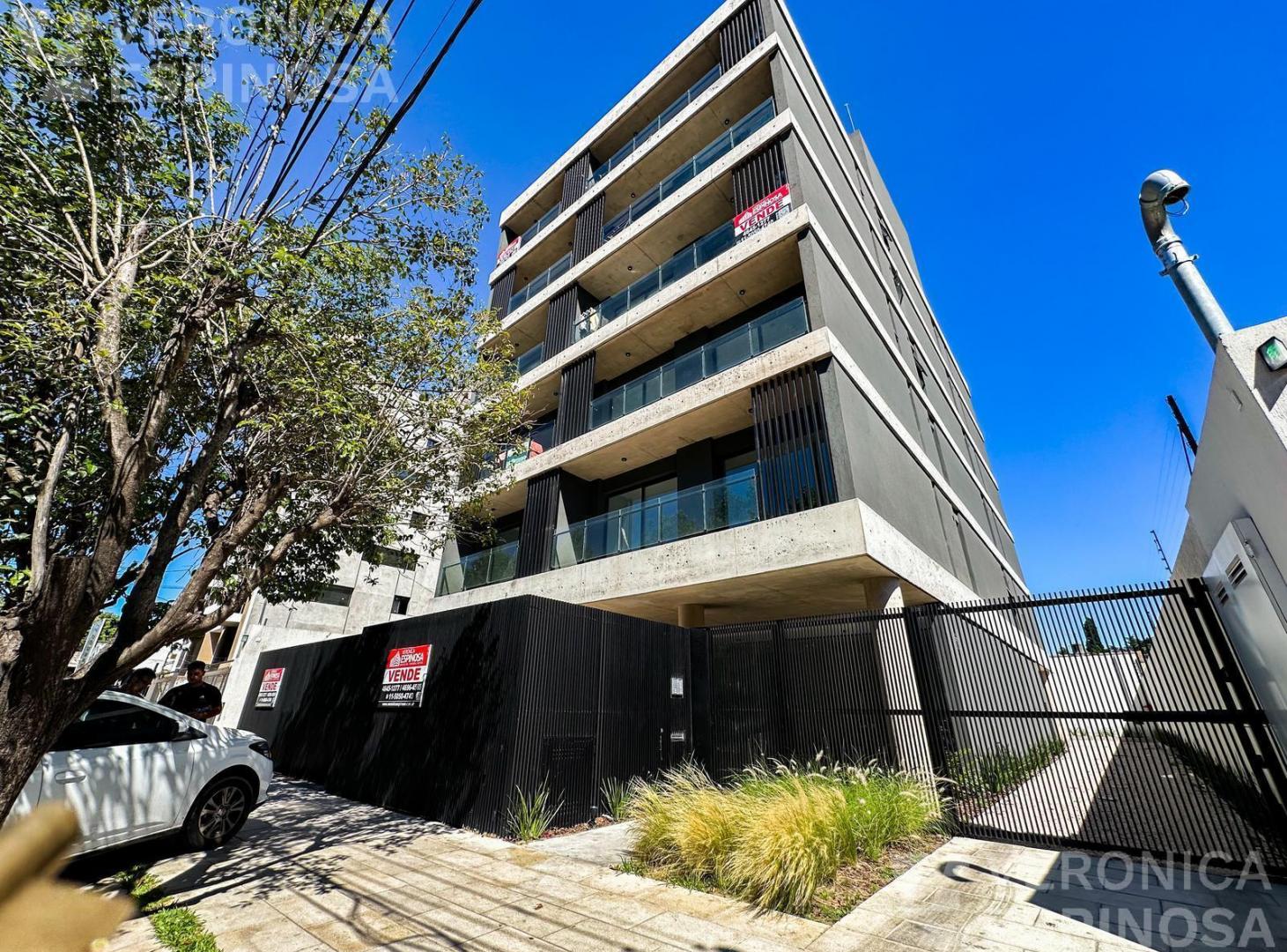 Foto de Departamento de dos ambientes con cochera, en venta- Ituzaingó Sur A, imagen 1