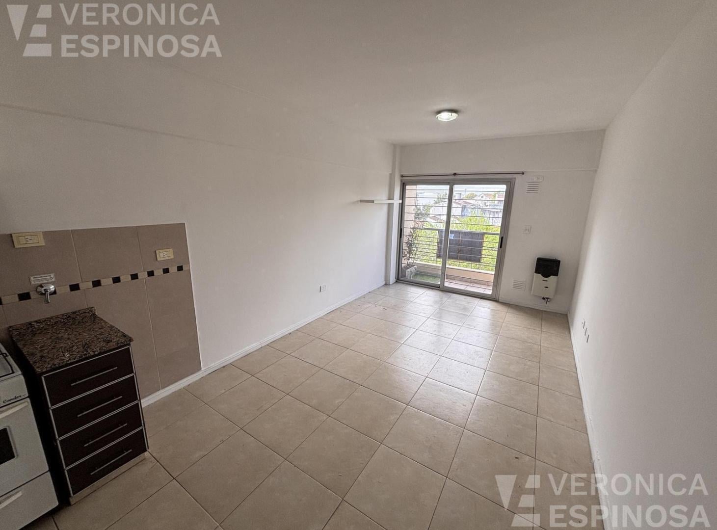 Foto de Departamento venta monoambiente balcon piscina parrilla Moron Sur, imagen 2