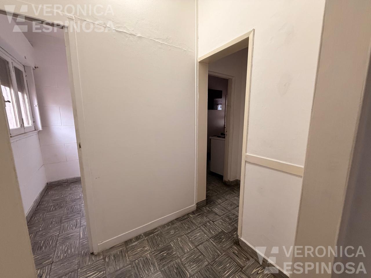 Foto de PH de dos ambientes y medio en venta en Haedo, imagen 4