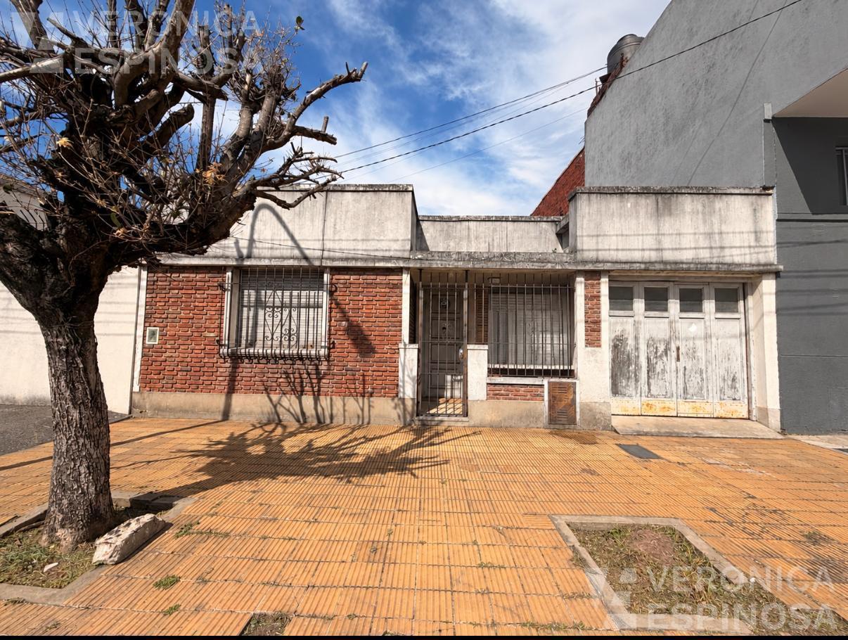 Foto de Casa de dos ambientes en venta en Haedo Sur, imagen 2