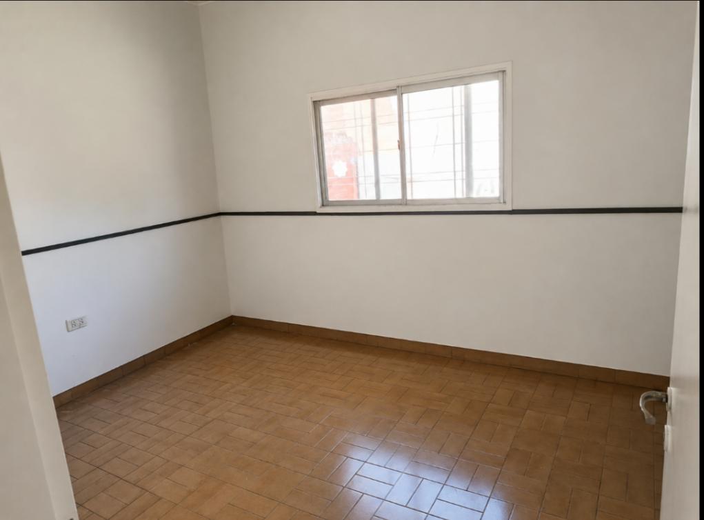 Foto de Casa de 3 Ambientes Cochera Jardin Patio Parrilla Lavadero Limonero, imagen 1