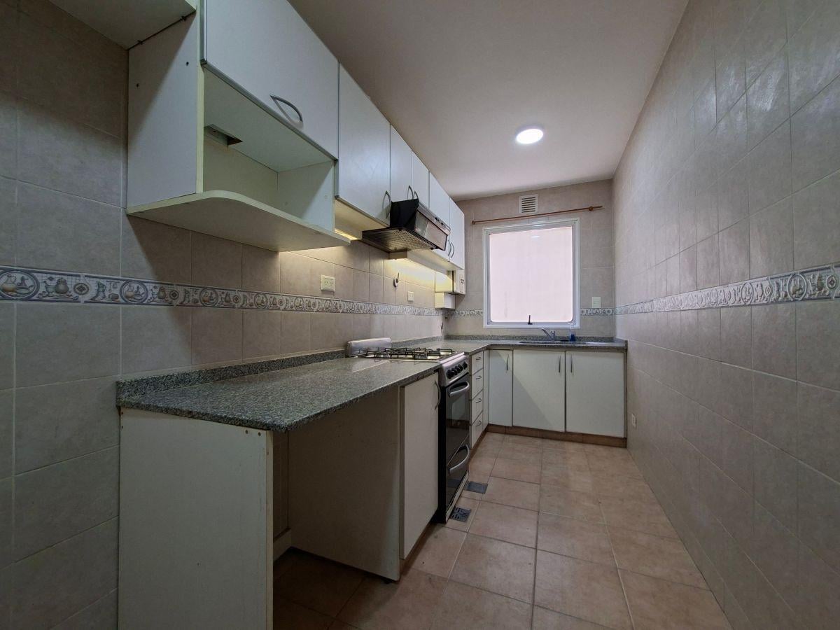 Foto de Departamento a Nuevo Luminoso 2 Ambientes + Baulera Inmejorable, imagen 2