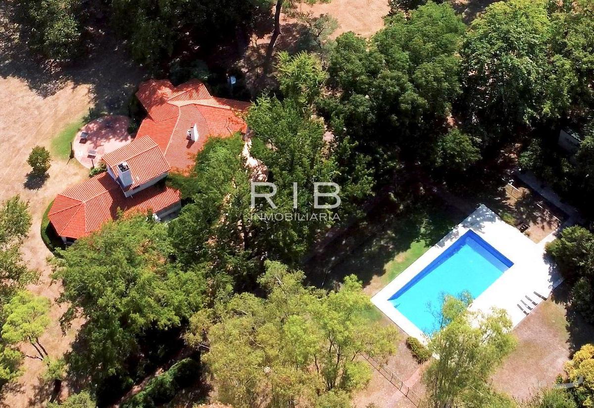 Lote Central de 1940 m2 - Carmel CC