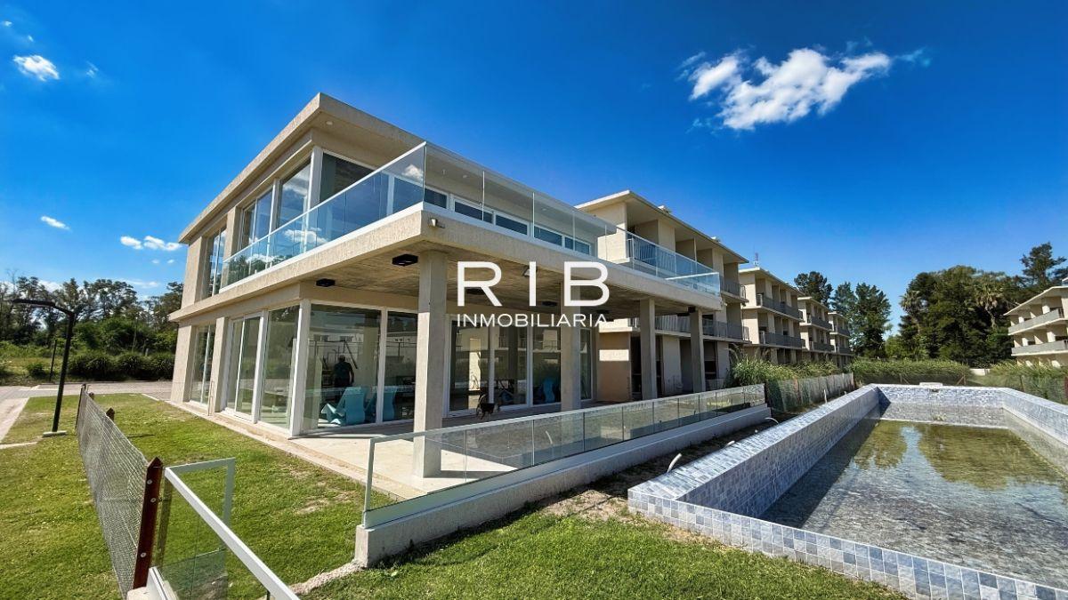 Duplex de 4 ambientes con Jardín y Parrilla