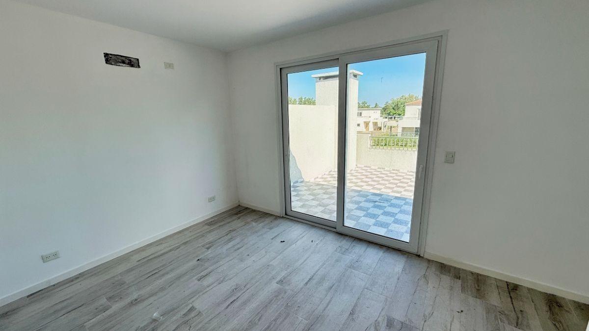 Duplex de 4 ambientes con Jardín y Parrilla