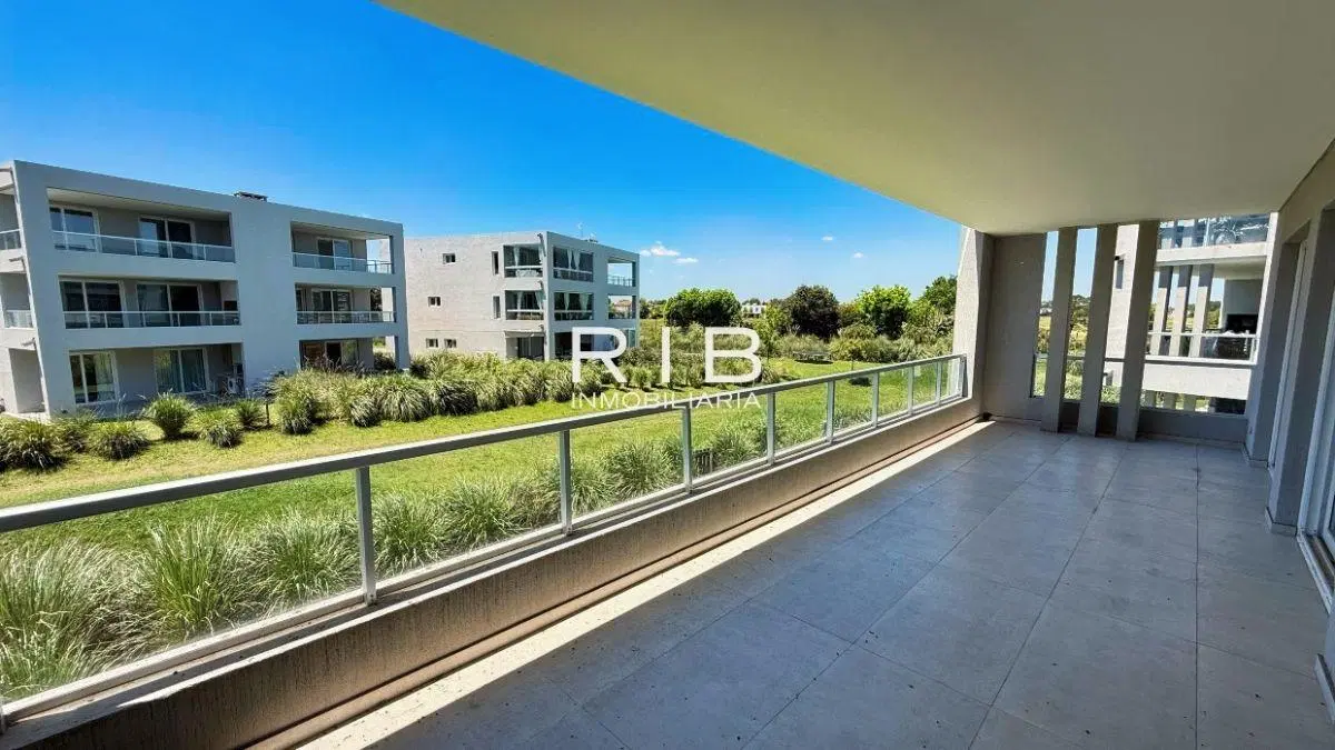 Pilará Townhouses - Alquiler Anual de 3 ambientes luminosos 1