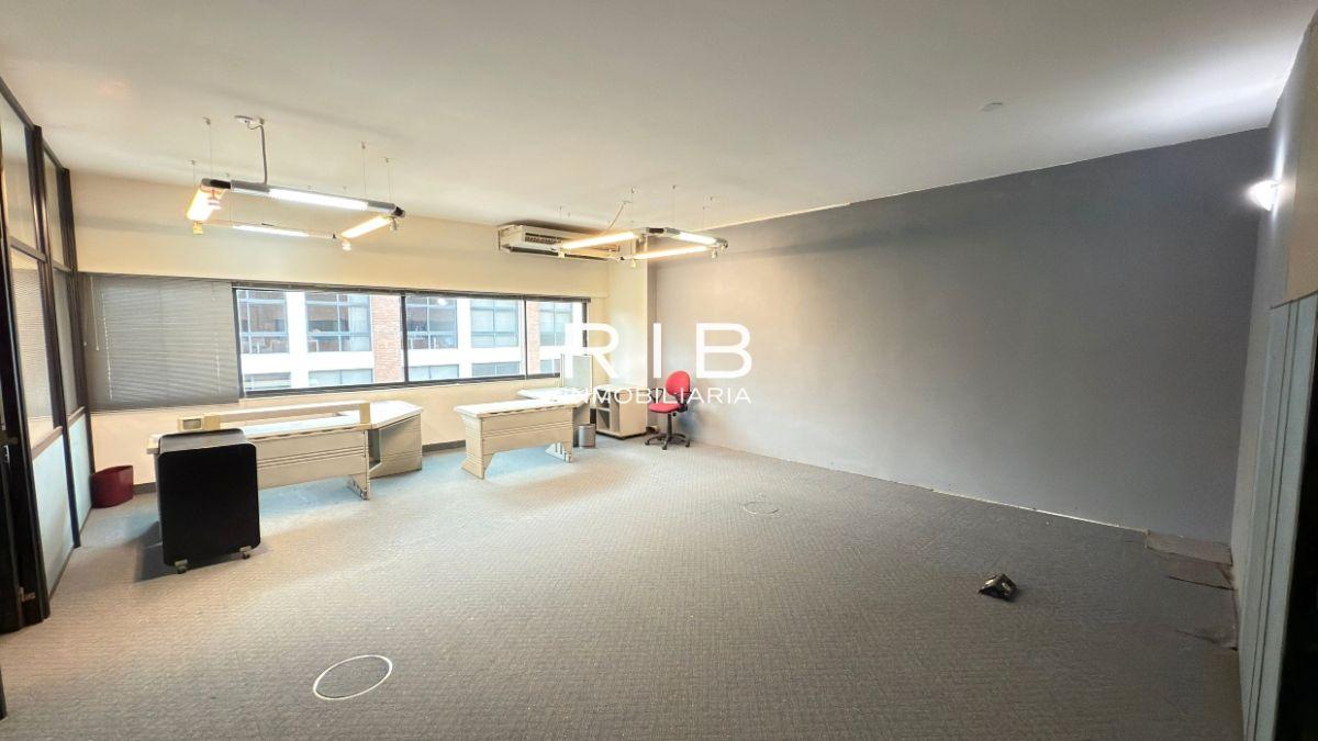 Foto de Oficina de 90 m2 con cochera en subsuelo, imagen 1