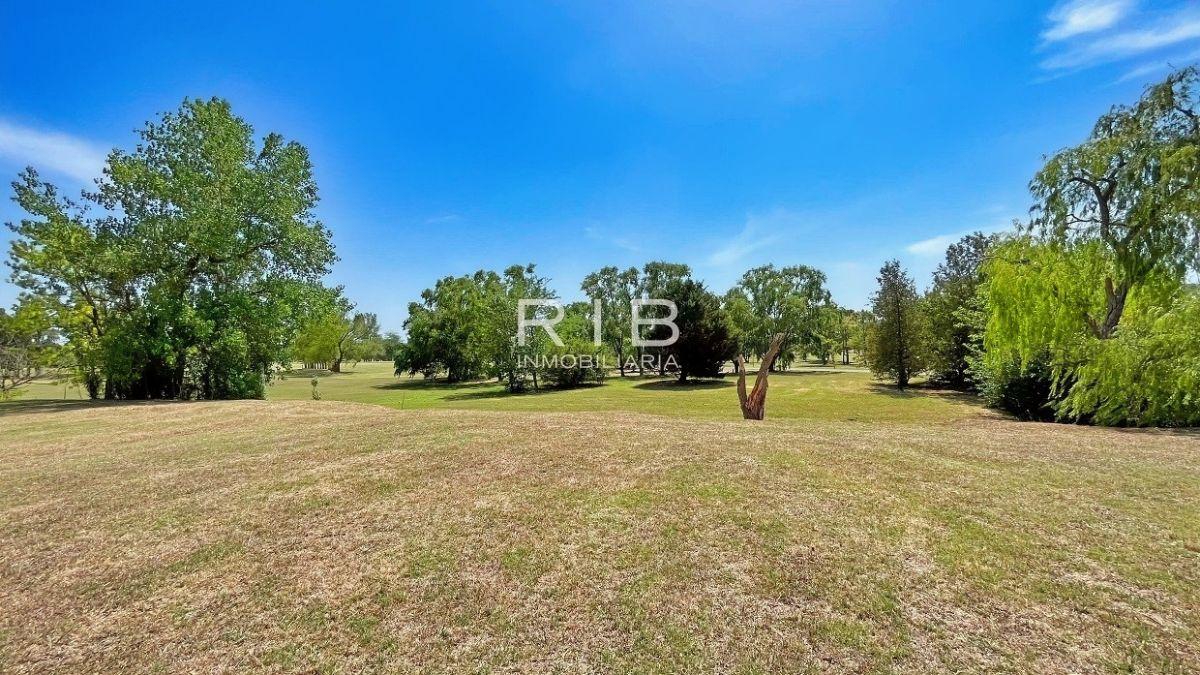 Foto de Excelente Lote al Golf de 1500 m2, imagen 2