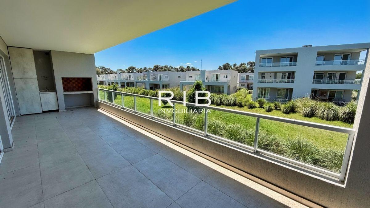 Foto de Pilará Townhouses - Alquiler Anual de 3 ambientes luminosos, imagen 1