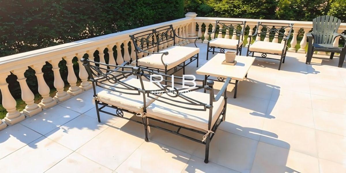 Foto de Excelente Propiedad Francesa con 5 dormitorios sobre 860 m2 - La, imagen 3
