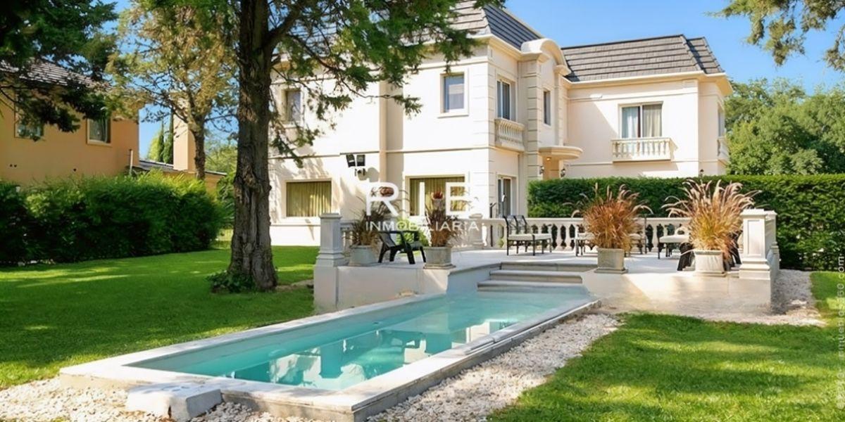 Foto de Excelente Propiedad Francesa con 5 dormitorios sobre 860 m2 - La, imagen 5