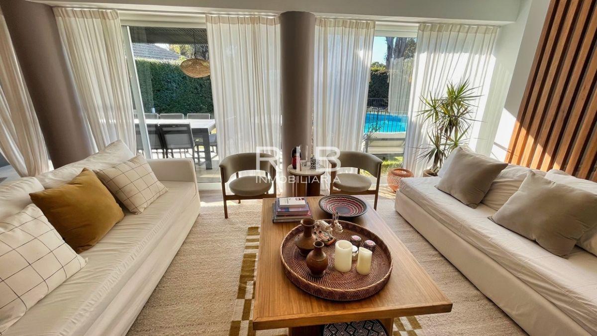 Foto de Con Renta - Propiedad remodelada a nuevo en excelente ubicación, imagen 5