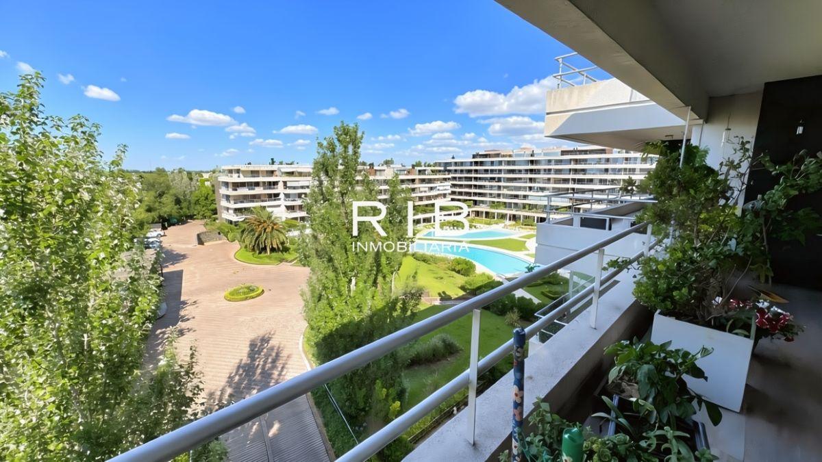 Foto de Bouquet II - 4 ambientes en Duplex con 2 cocheras - Vista a las piscinas, imagen 1