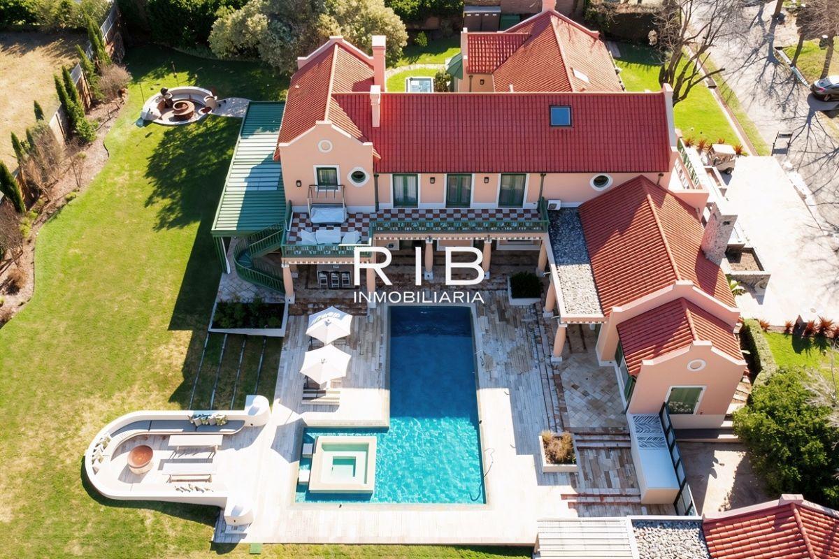 Foto de Exclusiva Propiedad Estilo Italiano sobre 3140 m2, imagen 3