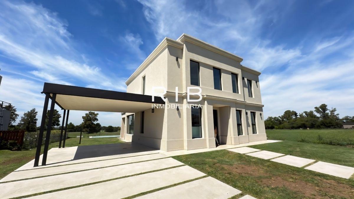 Foto de Acepta Financiación o Permuta - Propiedad Moderna con vista al Golf, imagen 2