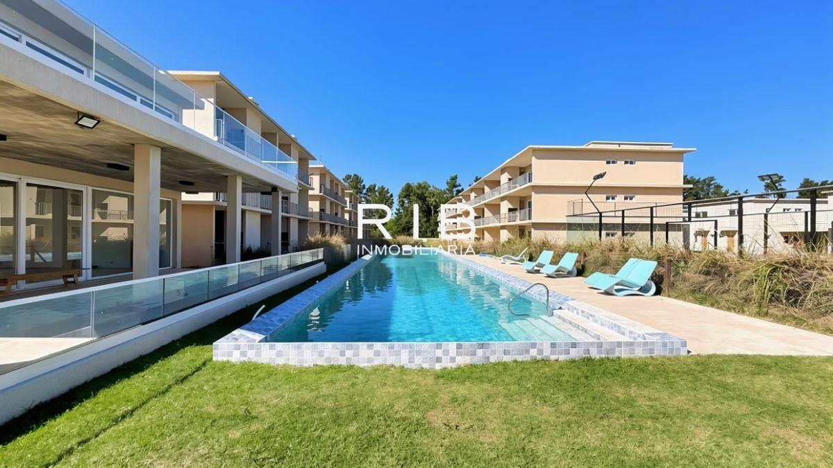 Foto de Duplex de 4 ambientes con Jardín y Parrilla, imagen 1