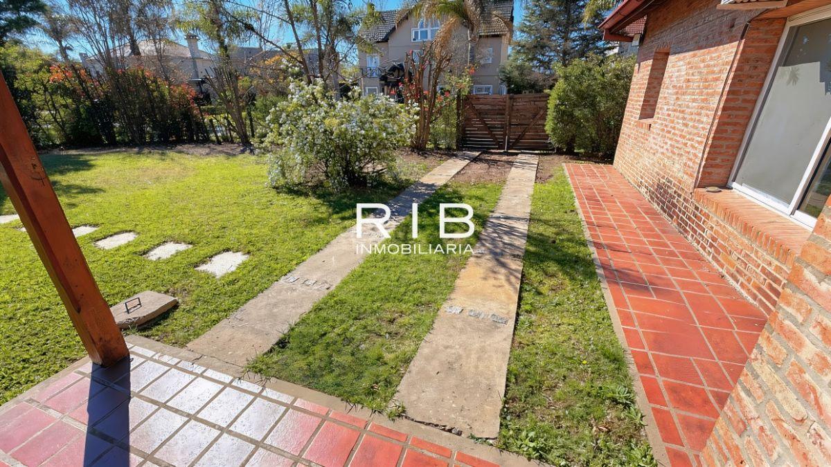 Foto de Impecable Propiedad sobre lote central, imagen 5
