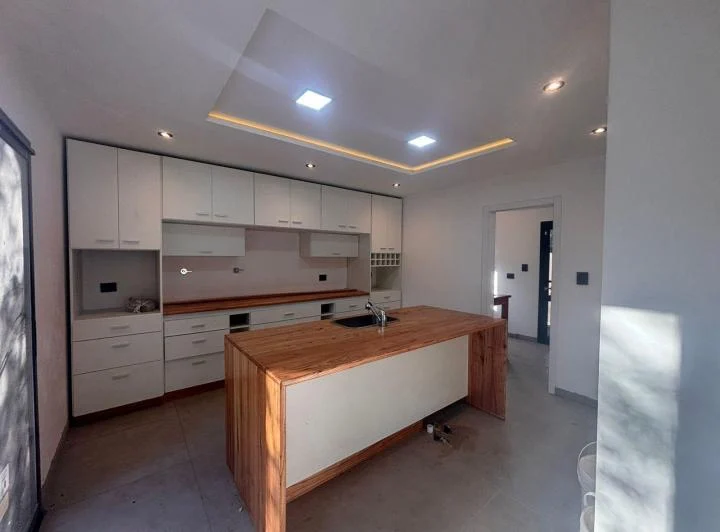VENTA| CASA 3 dorm. EN LAS CORZUELAS UNQUILLO 2