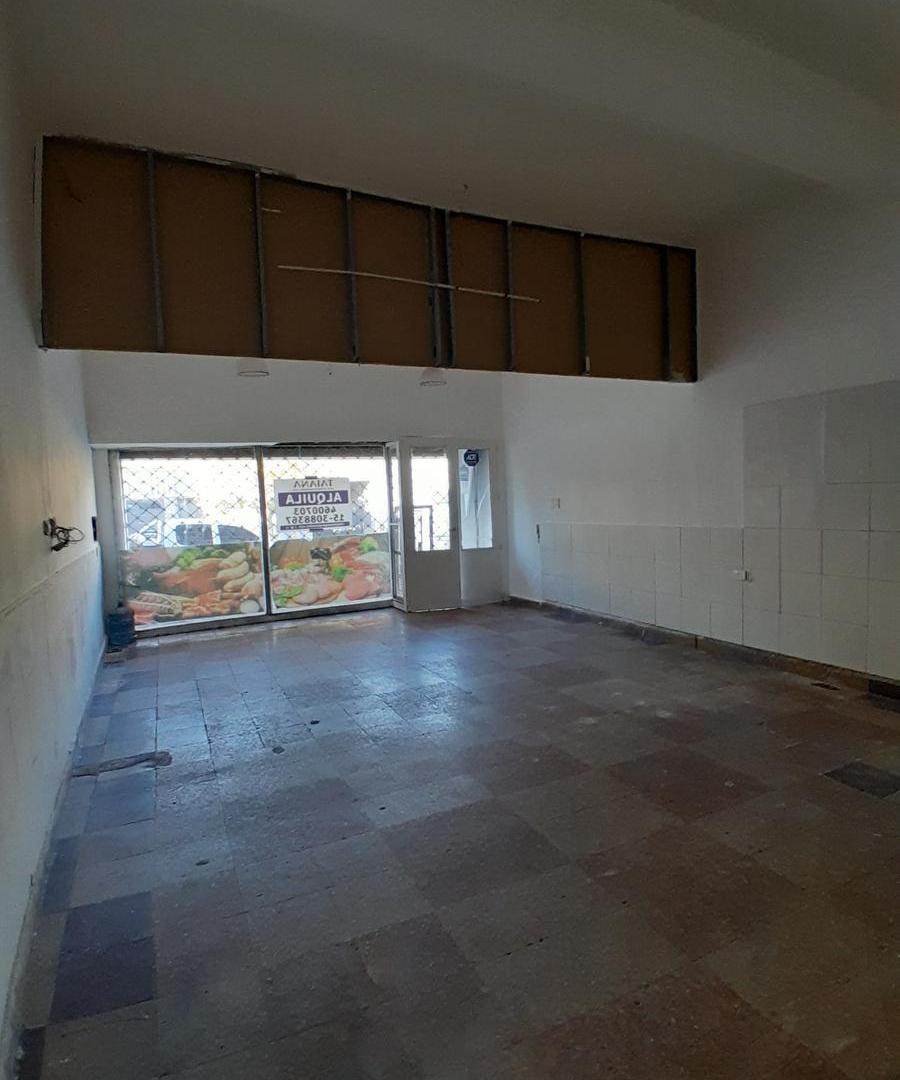 Foto de ALQUILER| LOCAL COMERCIAL en barrio GENERAL PAZ. - TAP4570606, imagen 4