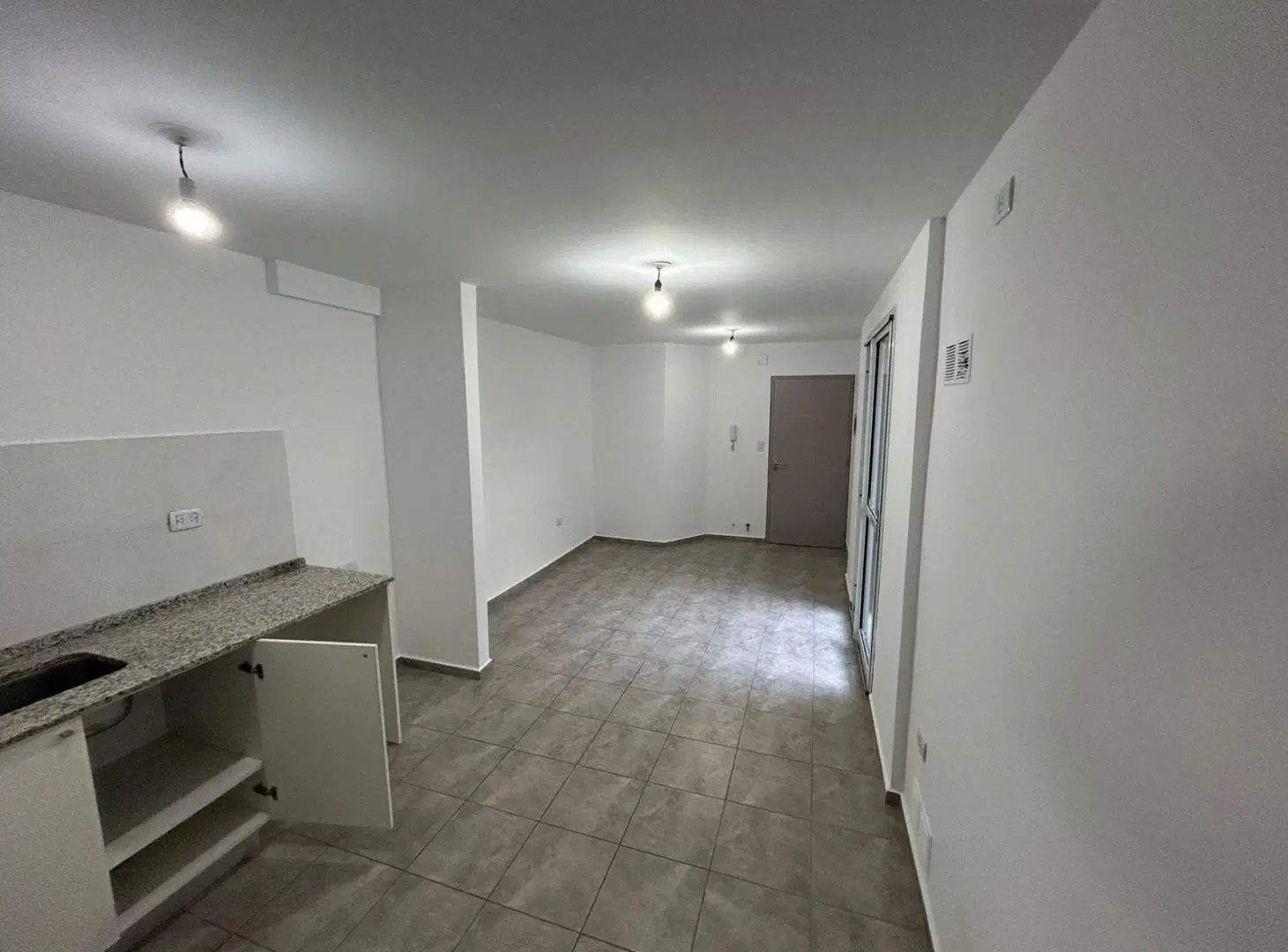 ALQUILER| Departamento 1 dormitorio. con PILETA FRENTE A CIUDAD UNIVERSITARIA - TAP4951733 4