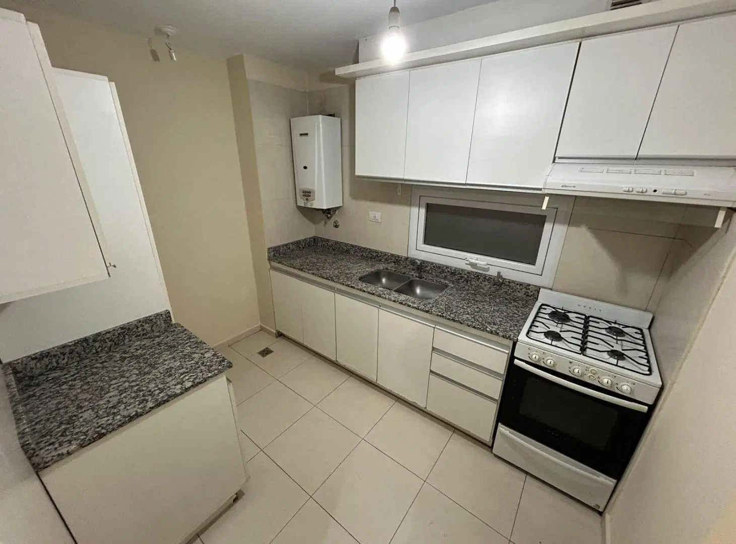 ALQUILER| Departamento 2 Dorm. con PILETA GIMANSIO Y SUM en Nueva Córdoba - TAP5007062 4