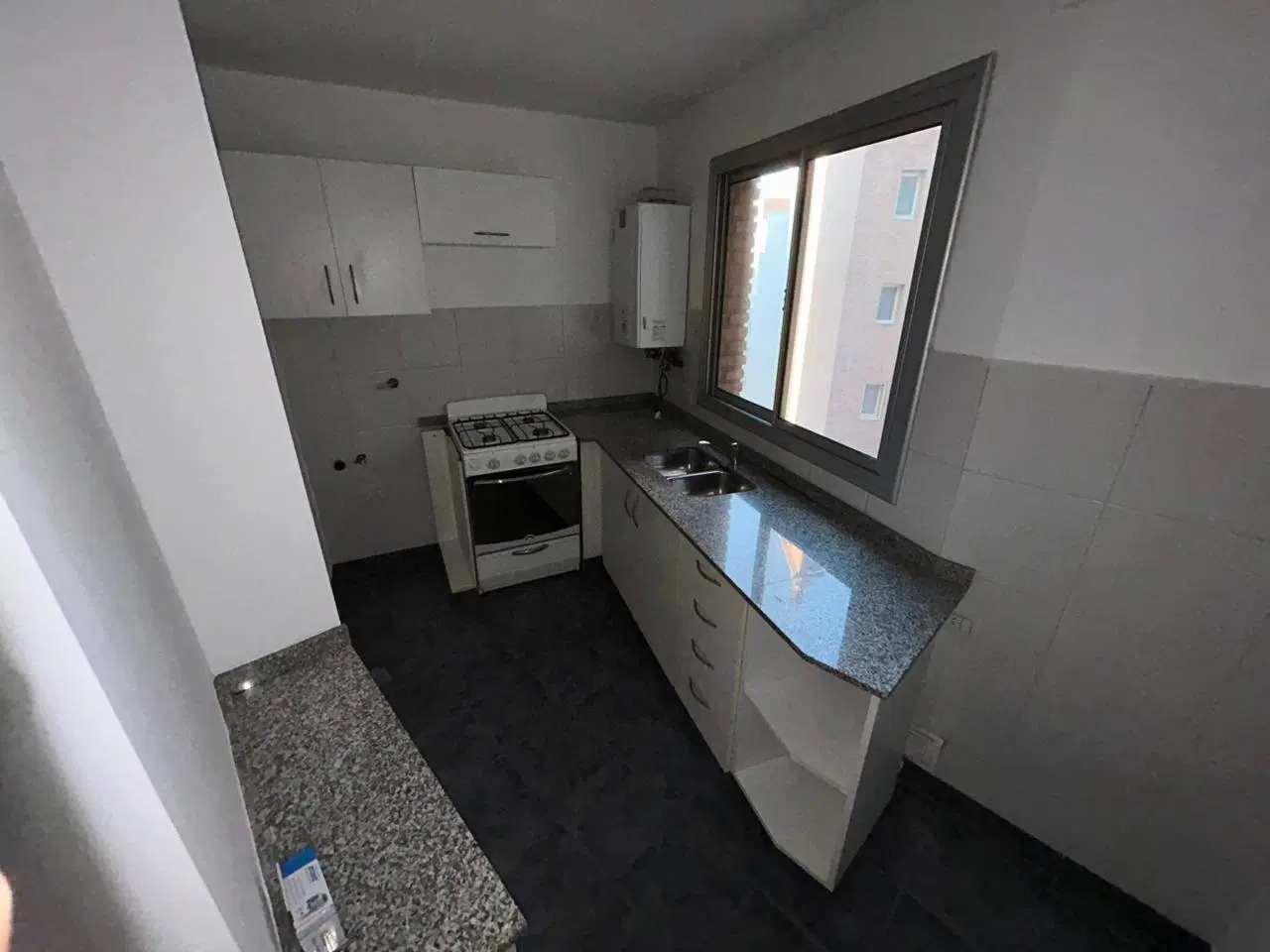 ALQUILER| Departamento 1 Dormitorio frente al PARQUE SARMIENTO - TAP384432 5