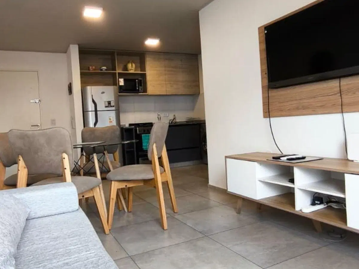 ALQUILER| Departamento AMOBLADO en Nueva Córdoba EN AV VELEZ SARSFIELD 762 2