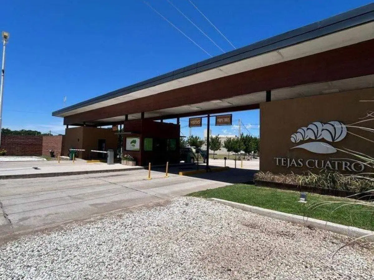 VENTA| LOTE en TEJAS 4 4