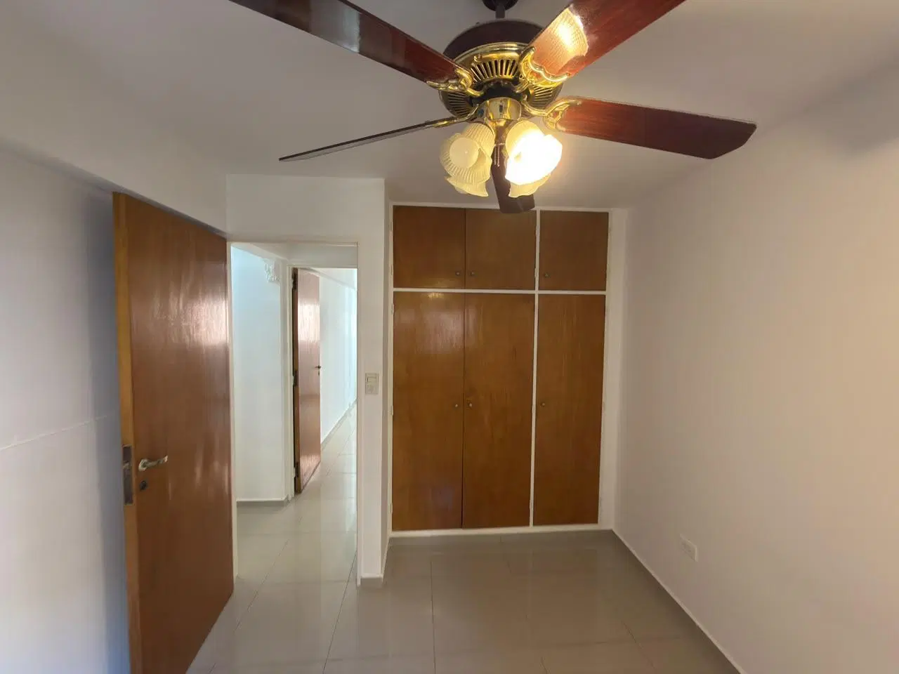 ALQUILER| Departamento 2 Dormitorios con Balcón en Nueva Córdoba - TAP8427810 3