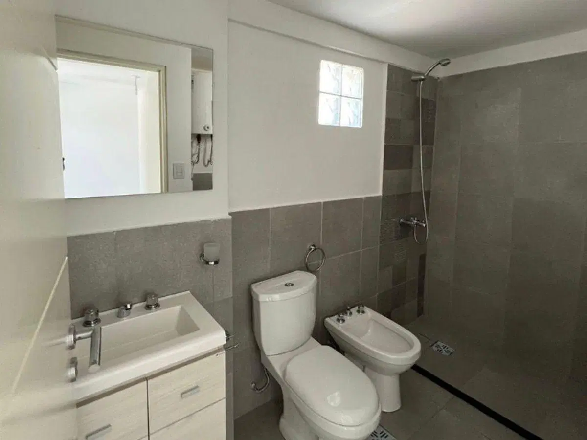ALQUILER| Departamento 1 Dormitorio en Güemes - TAP8435460 8