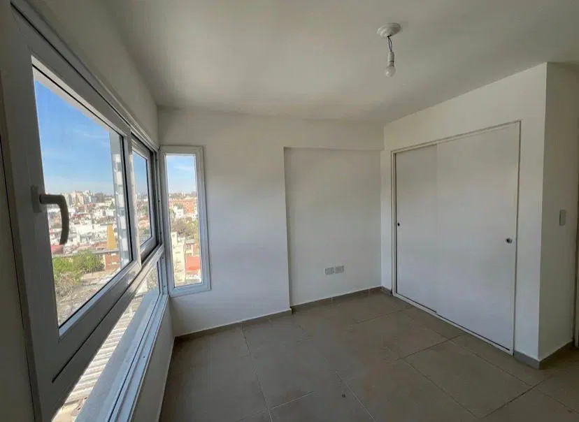 ALQUILER| Departamento 1 Dormitorio en Güemes - TAP8435460 3