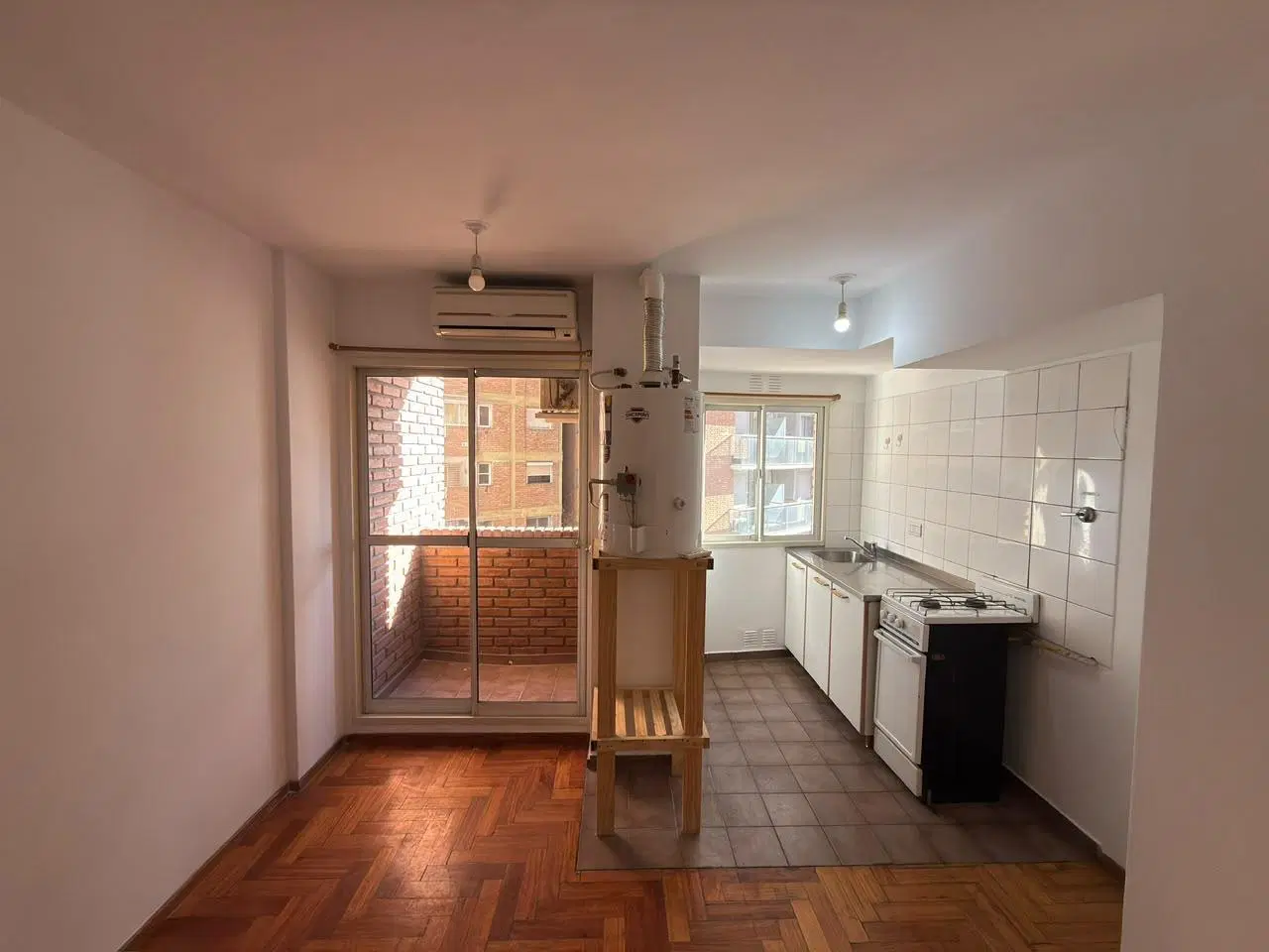 ALQUILER| Monoambiente en el centro de NUEVA CÓRDOBA - TAP8462820 2