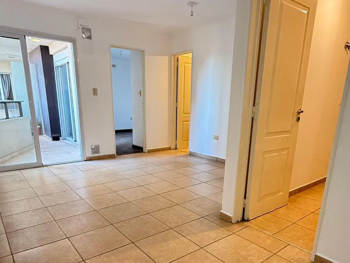 ALQUILER| AMPLIO Departamento 1 Dormitorio CON BALCÓN - TAP8482286 5