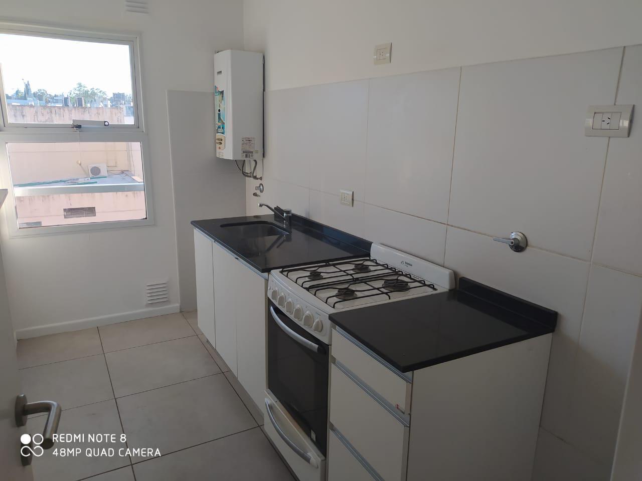 Foto de ALQUILER| Departamento 3 Dorm. en el complejo MILENICA - BARRIO SAN, imagen 3