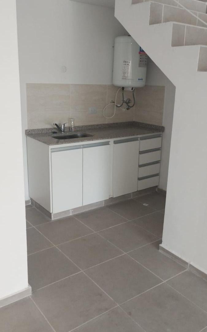 Foto de VENTA | Local Ubicado en el Barrio Alberdi con Orientación Frente, imagen 4