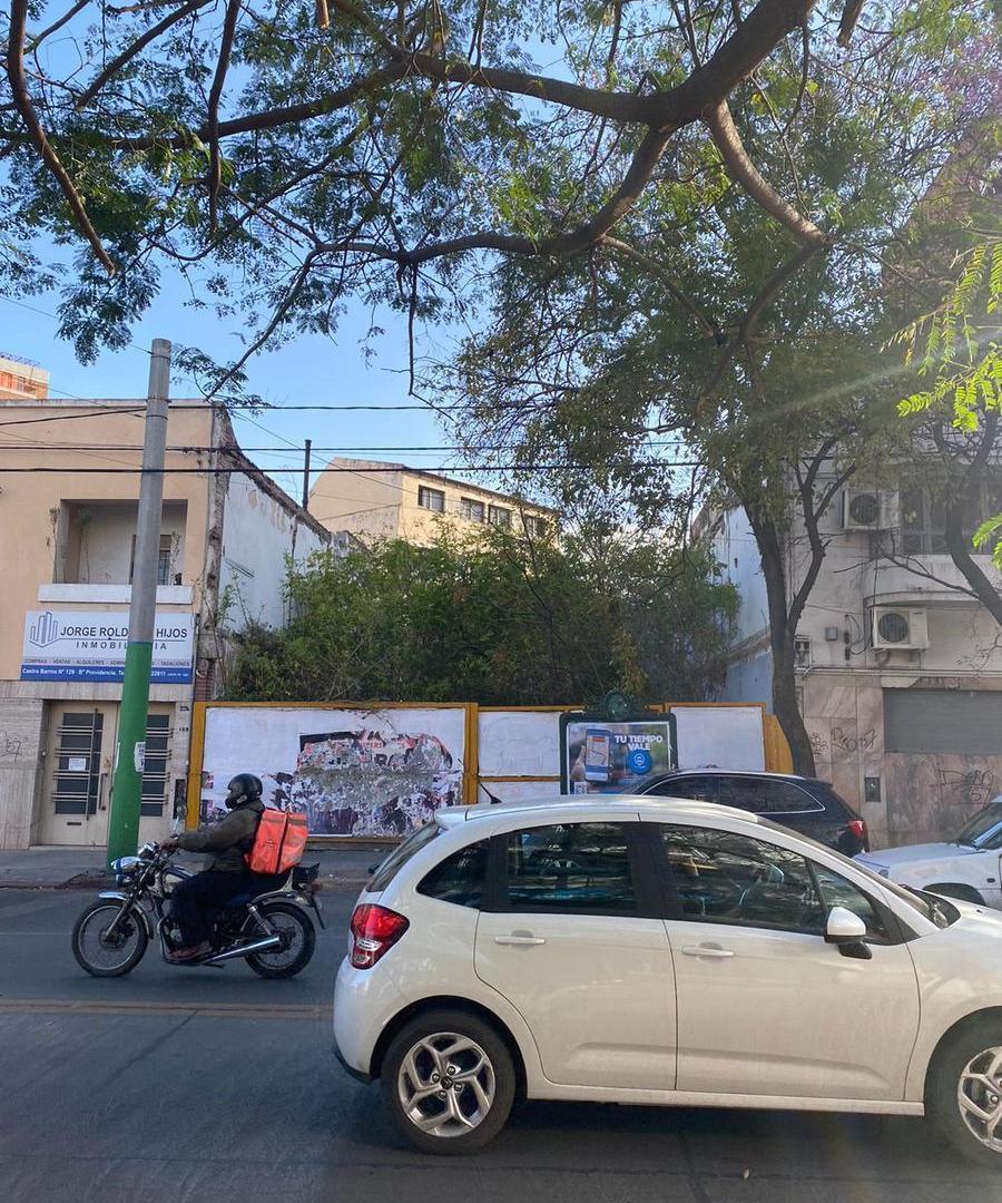 Foto de VENTA| TERRENO APTO CONSTRUCCIÓN EDIFICIO en ALBERDI, imagen 4