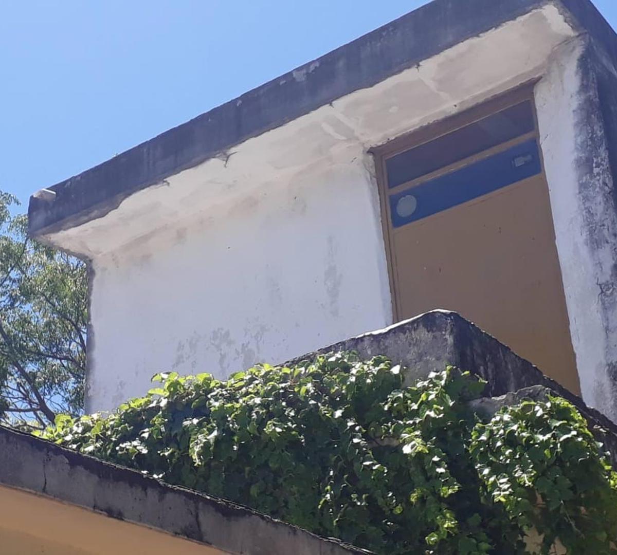 Lote de 10x15-potencial de ampliación a1 cuadra de AV. Mitre